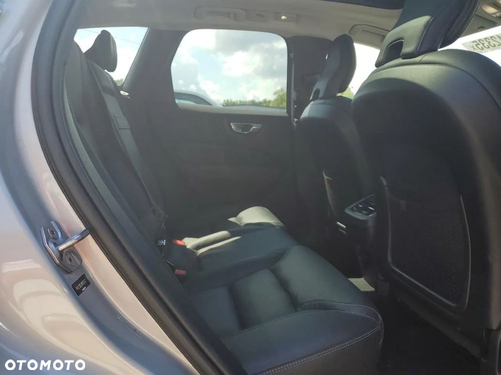 Volvo XC 60 - 10