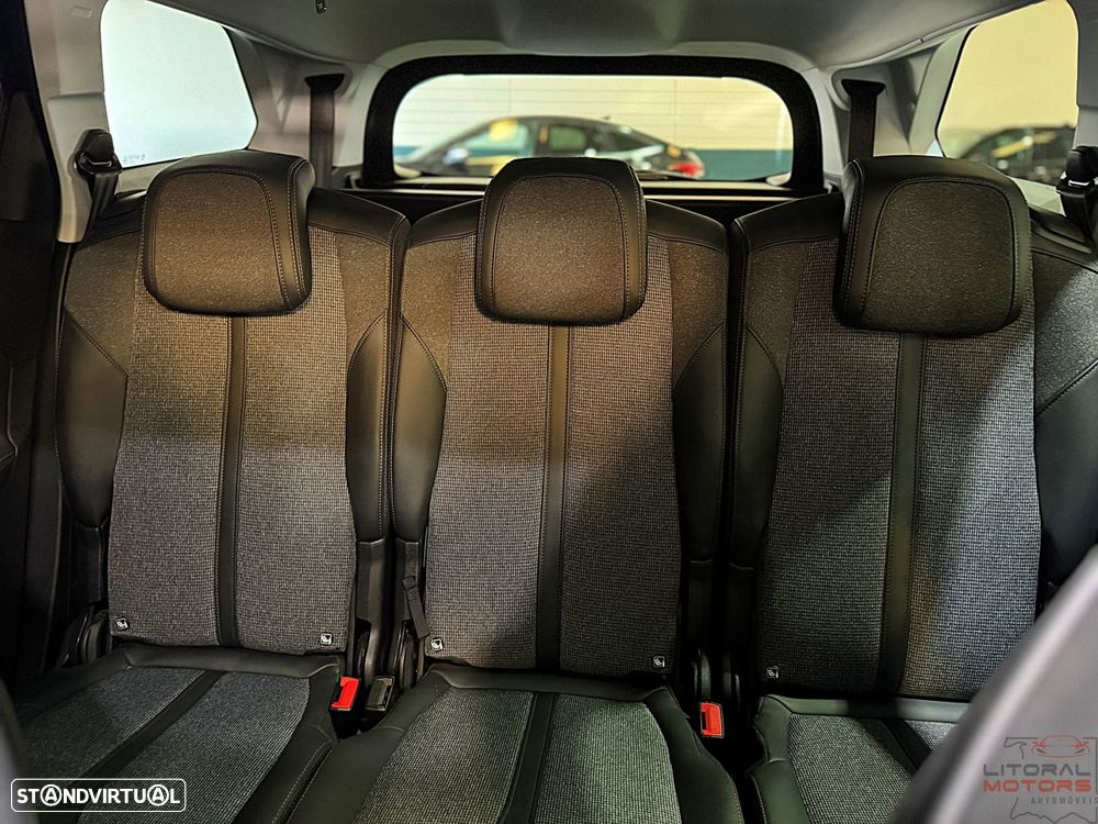 Peugeot 5008 1.2 PureTech Allure Pack EAT8 - 39