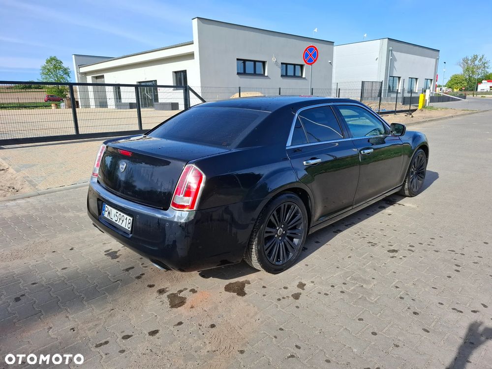 Lancia Thema 3.0 V6 CRD 24V Automatik Executive - 5