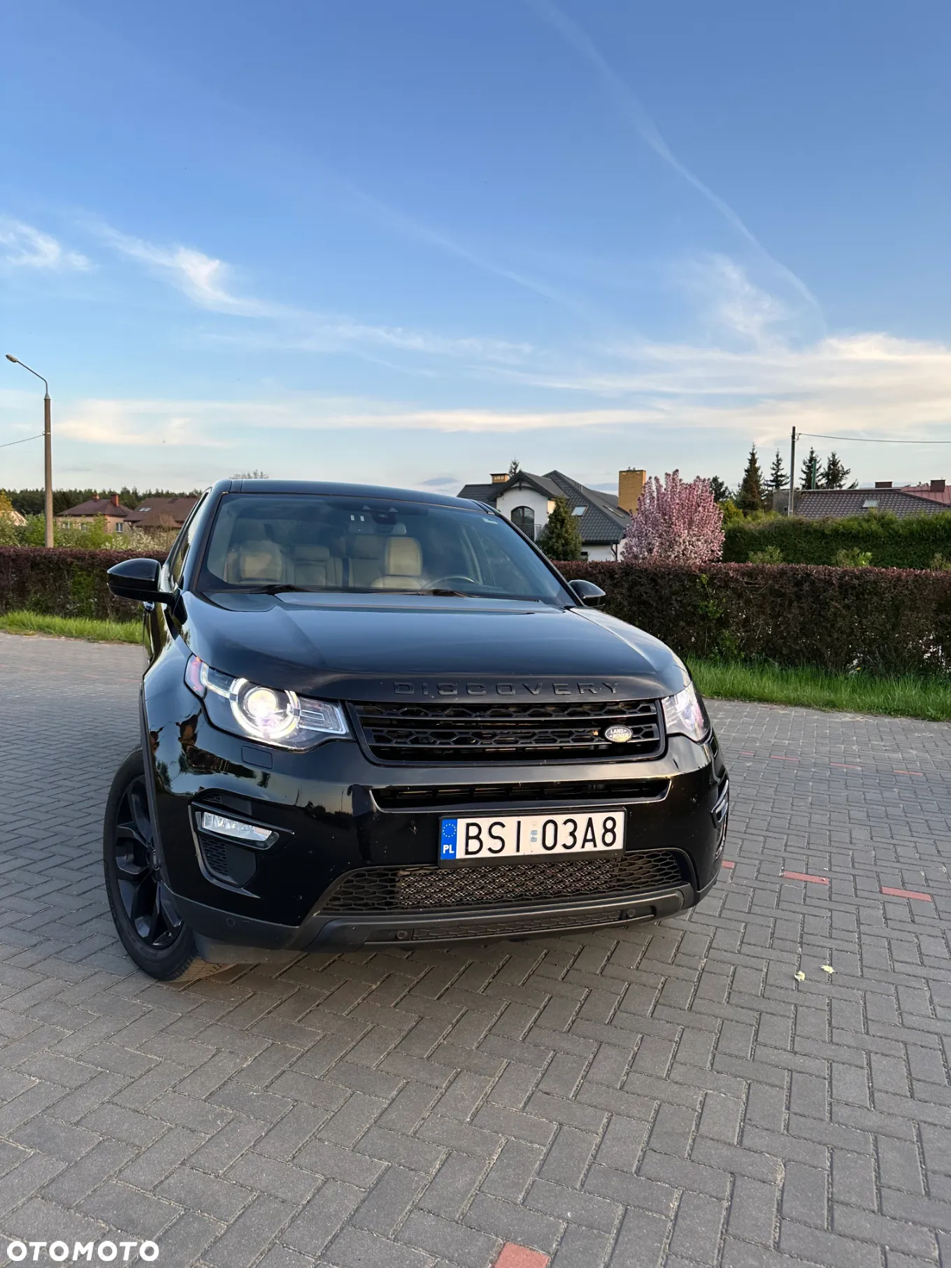 Land Rover Discovery Sport - 24