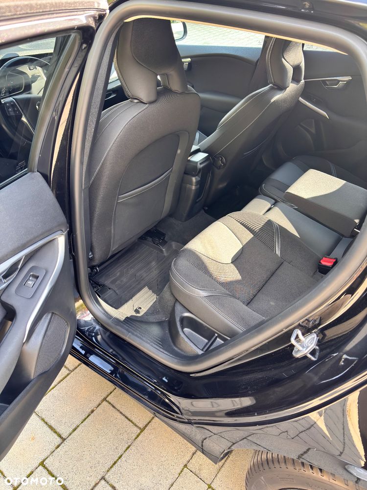 Volvo V40 D4 Geartronic Summum - 7