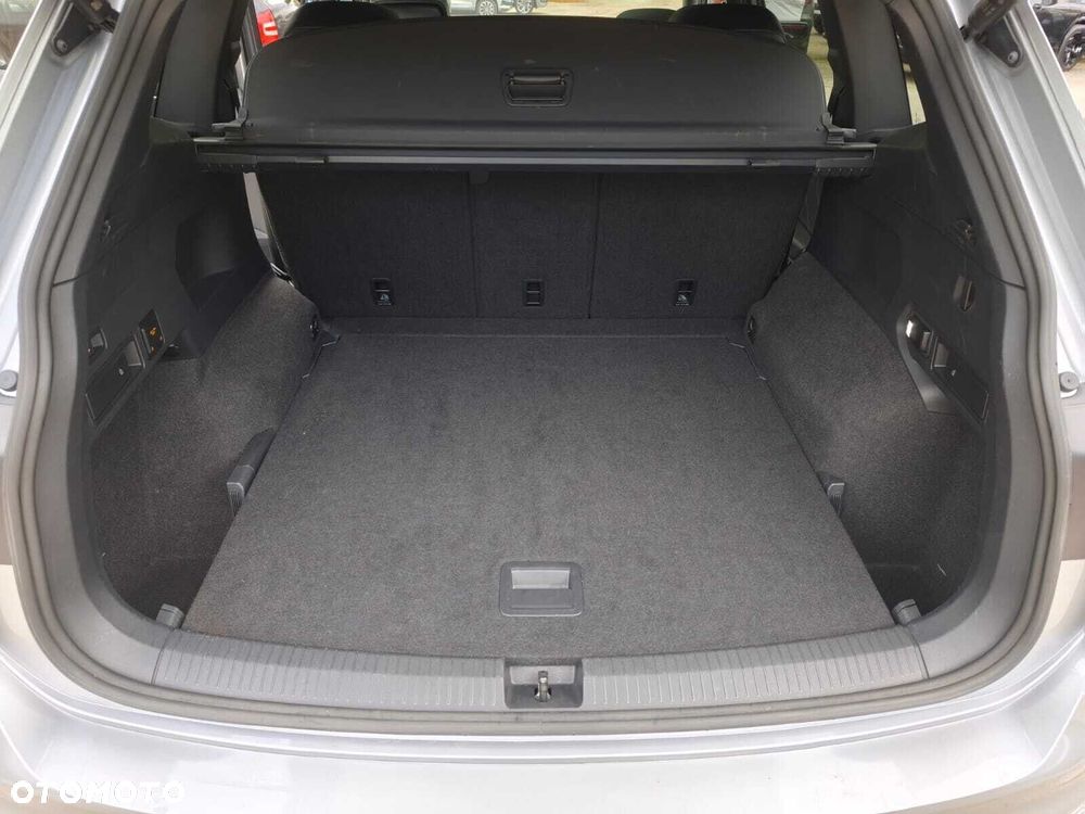 Volkswagen Tiguan Allspace 2.0 TDI 4Mot R-Line DSG - 11