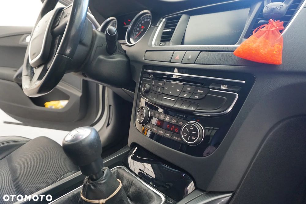Peugeot 508 2.0 HDi Allure - 19