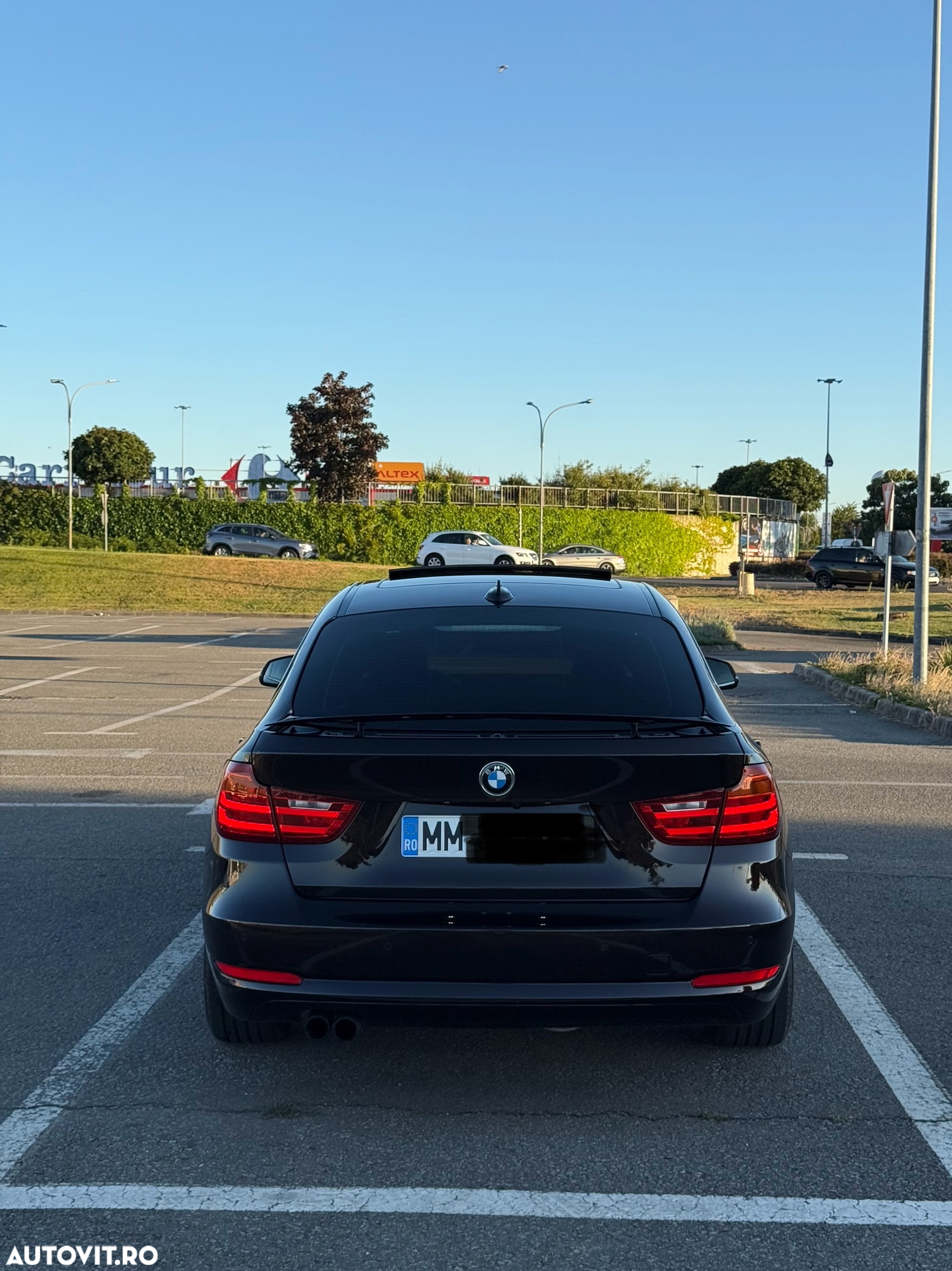 BMW Seria 3 320d GT xDrive AT - 3