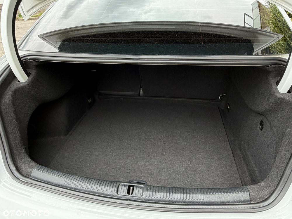 Audi A3 Limousine 30 TDI S tronic - 34