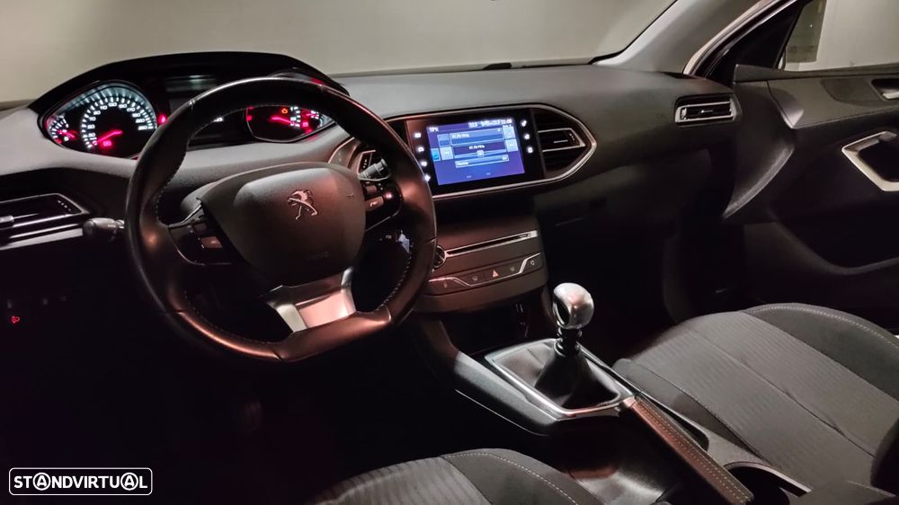 Peugeot 308 BlueHDi FAP 120 Stop & Start Active - 8