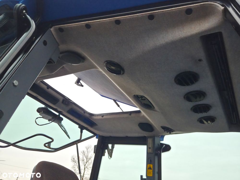 New Holland TL100A - 27