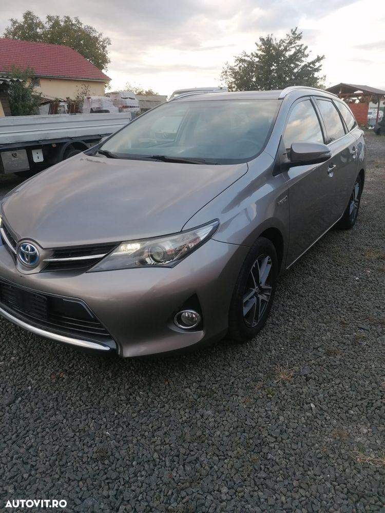Toyota Auris 1.8 VVT-i Hybrid Automatik Executive - 1