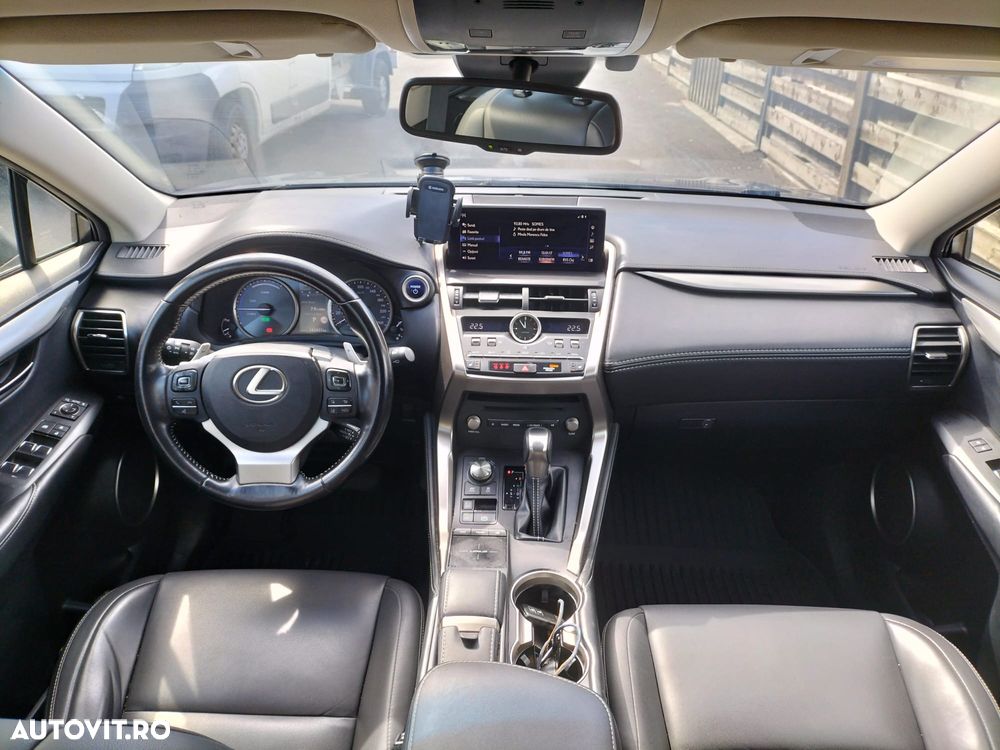 Lexus Seria NX 300h AWD Business - 7