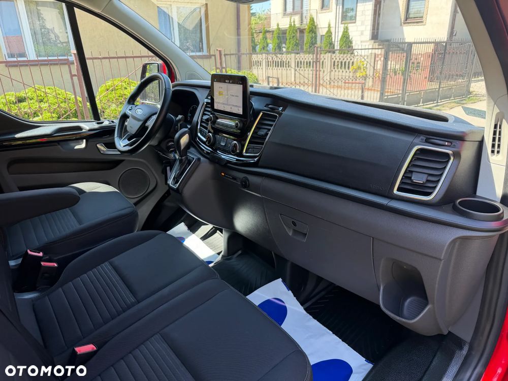 Ford TRANSIT CUSTOM - 9