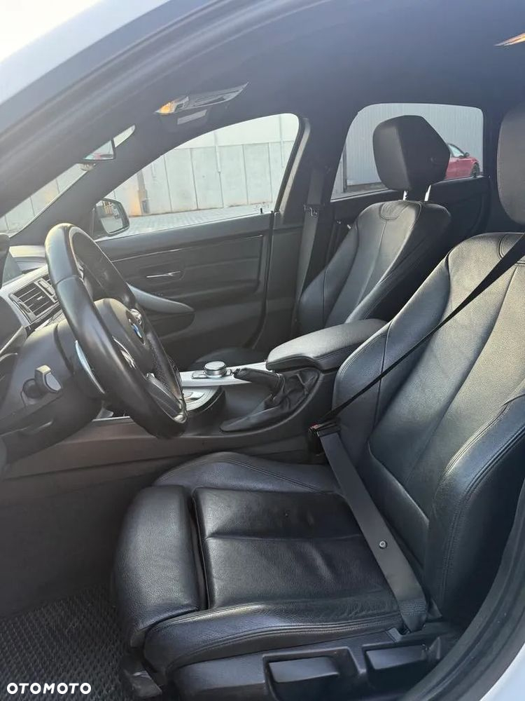 BMW Seria 4 420i - 13