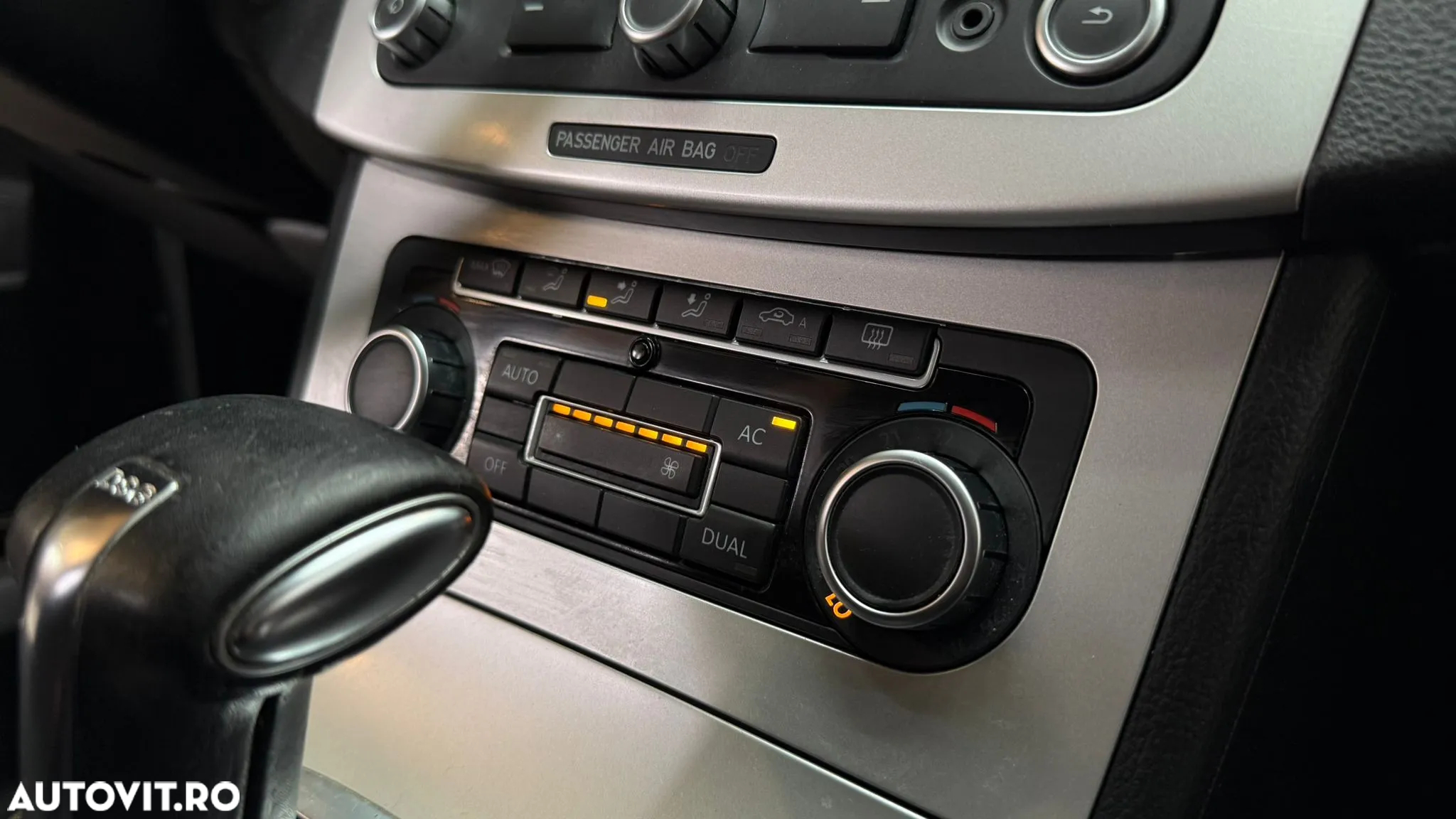 Volkswagen Passat Variant 1.4 TSI Comfortline DSG - 19