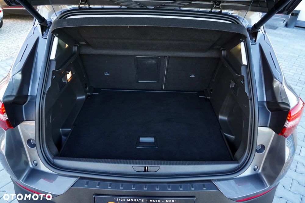 Opel Grandland X - 16