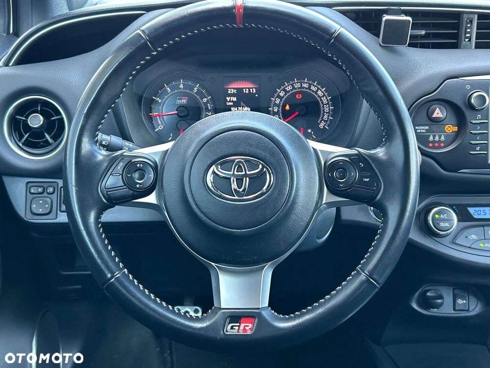 Toyota Yaris 1.8 GRMN - 14