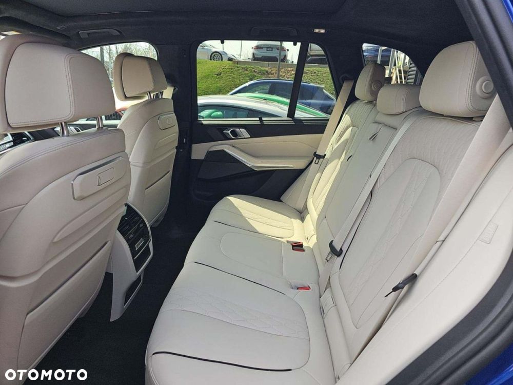 BMW X5 - 11