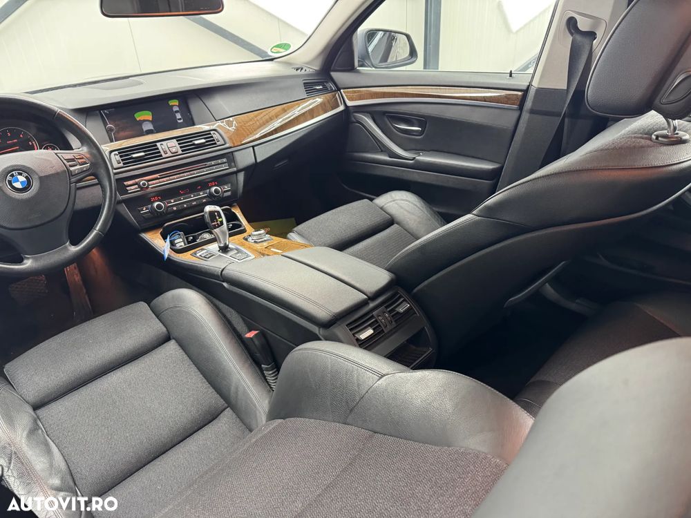 BMW Seria 5 520d Aut. - 15