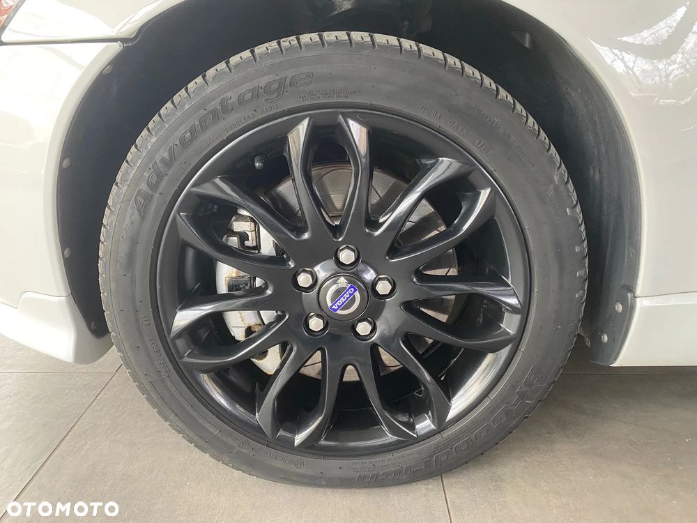 Volvo V50 D3 Momentum - 15