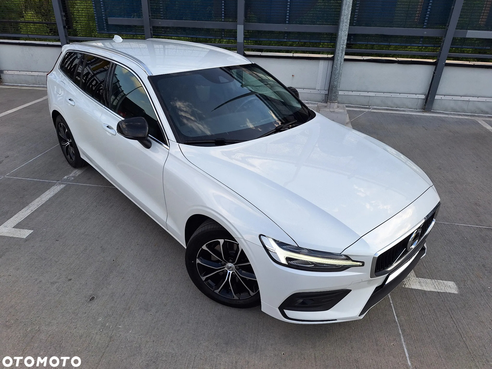 Volvo V60 D4 Momentum Pro - 6