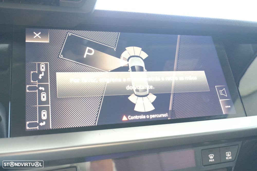 Audi A3 Limousine 30 TFSI Advanced - 33