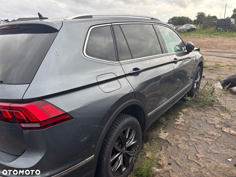 Volkswagen Tiguan Allspace 2.0 TDI Elegance DSG - 5
