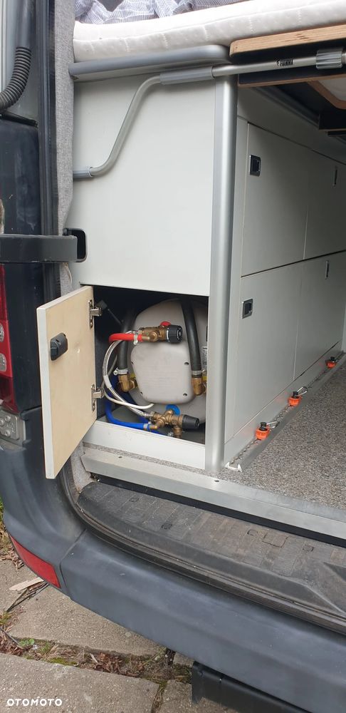 Mercedes-Benz Sprinter Kamper Campervan - 32