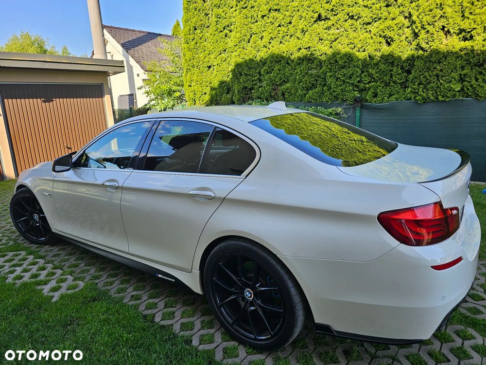 BMW Seria 5 520d Sport-Aut BluePerformance - 8