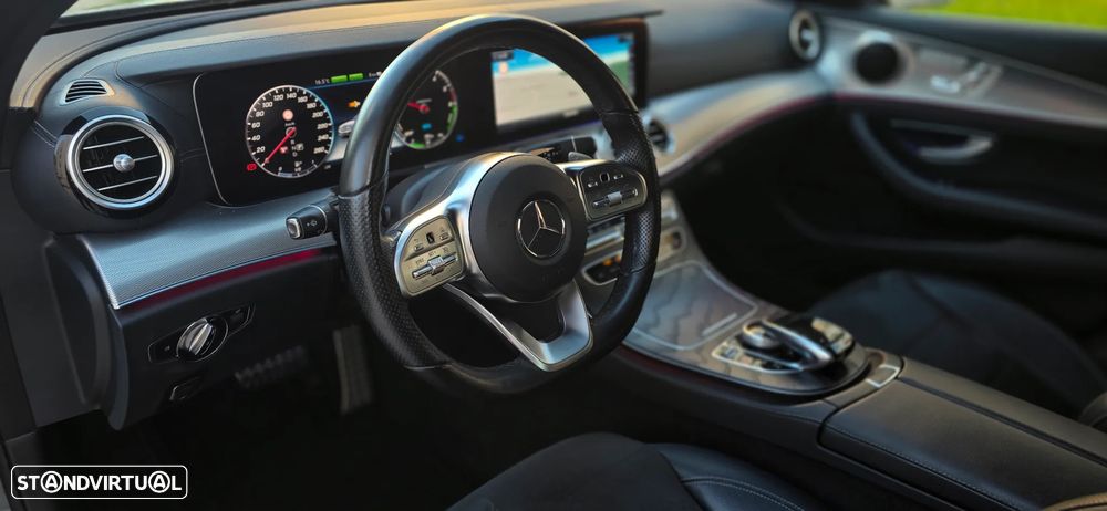 Mercedes-Benz E 300 de 9G-TRONIC AMG Line - 17