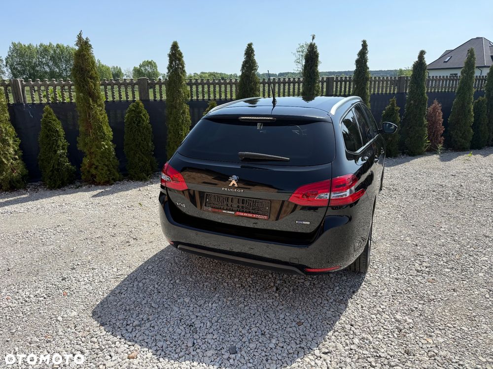 Peugeot 308 - 11