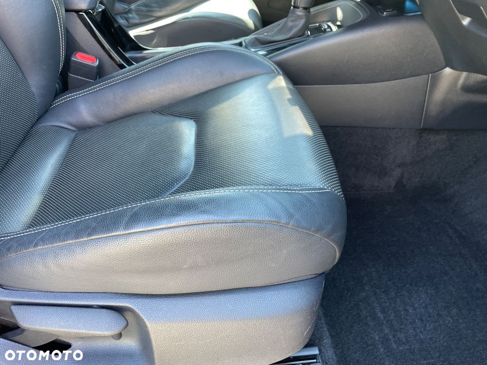 Toyota Corolla 1.8 Hybrid GPF Executive - 8