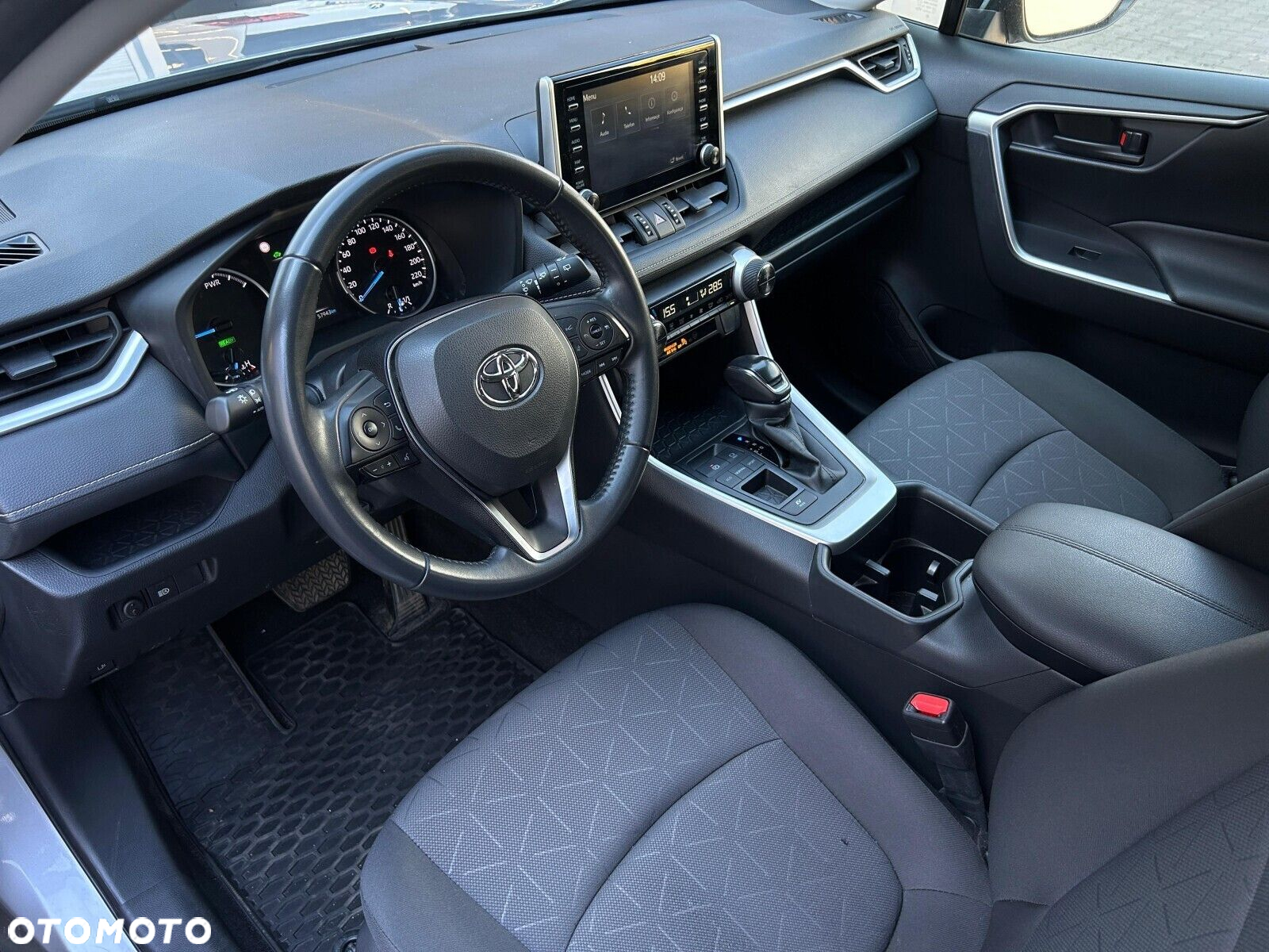 Toyota RAV4 - 7