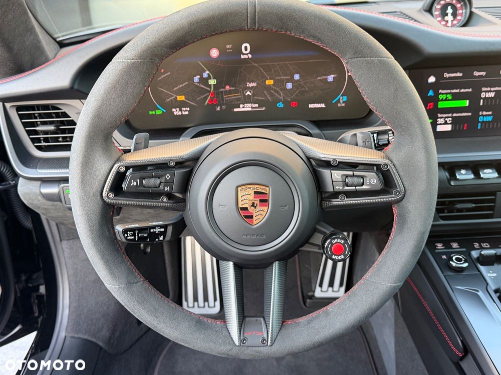 Porsche 911 Carrera T-Hybrid 4 GTS - 21