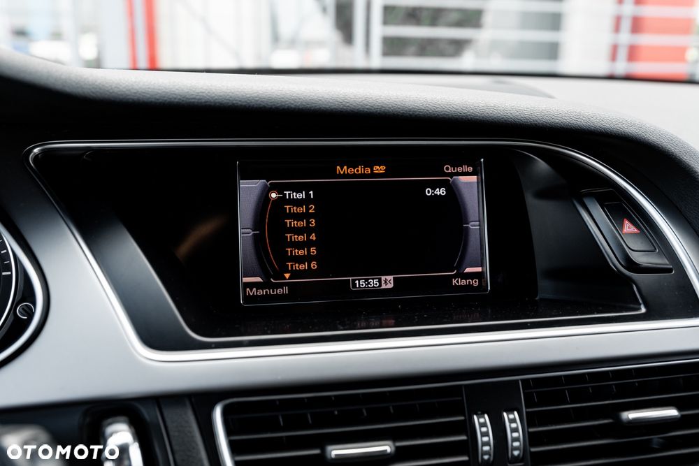 Audi A4 Avant 3.0 TDI DPF quattro S line Sportpaket - 32