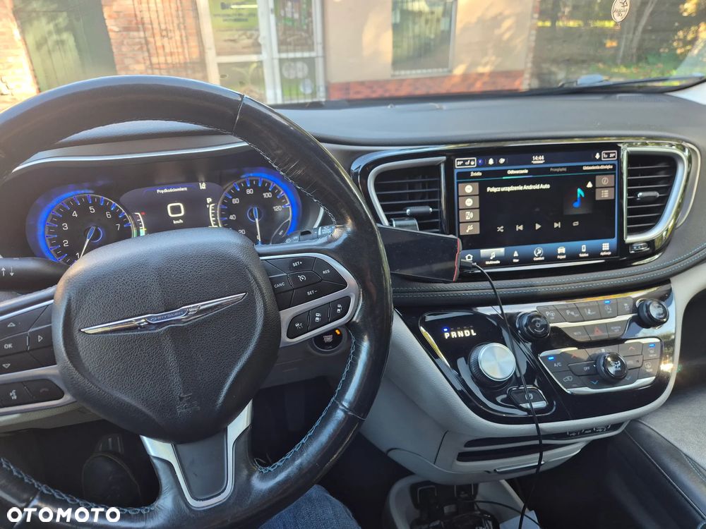 Chrysler Pacifica 2021 photo 5