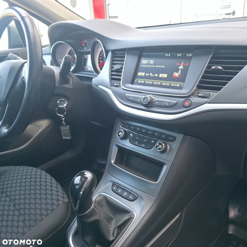Opel Astra - 20