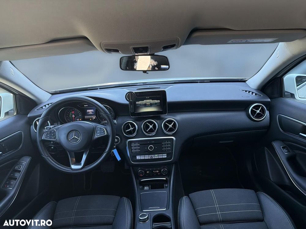 Mercedes-Benz A 160 - 12