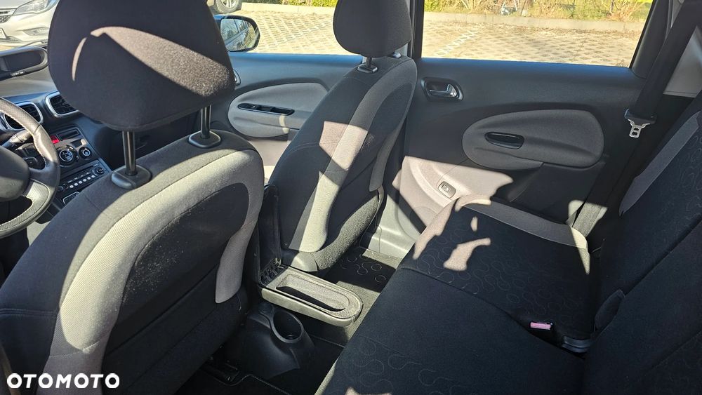 Citroën C3 Picasso 1.6i Seduction - 4