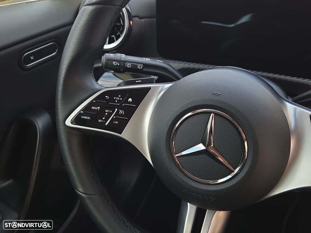 Mercedes-Benz CLA 180 d Shooting Brake Style Plus Aut. - 16