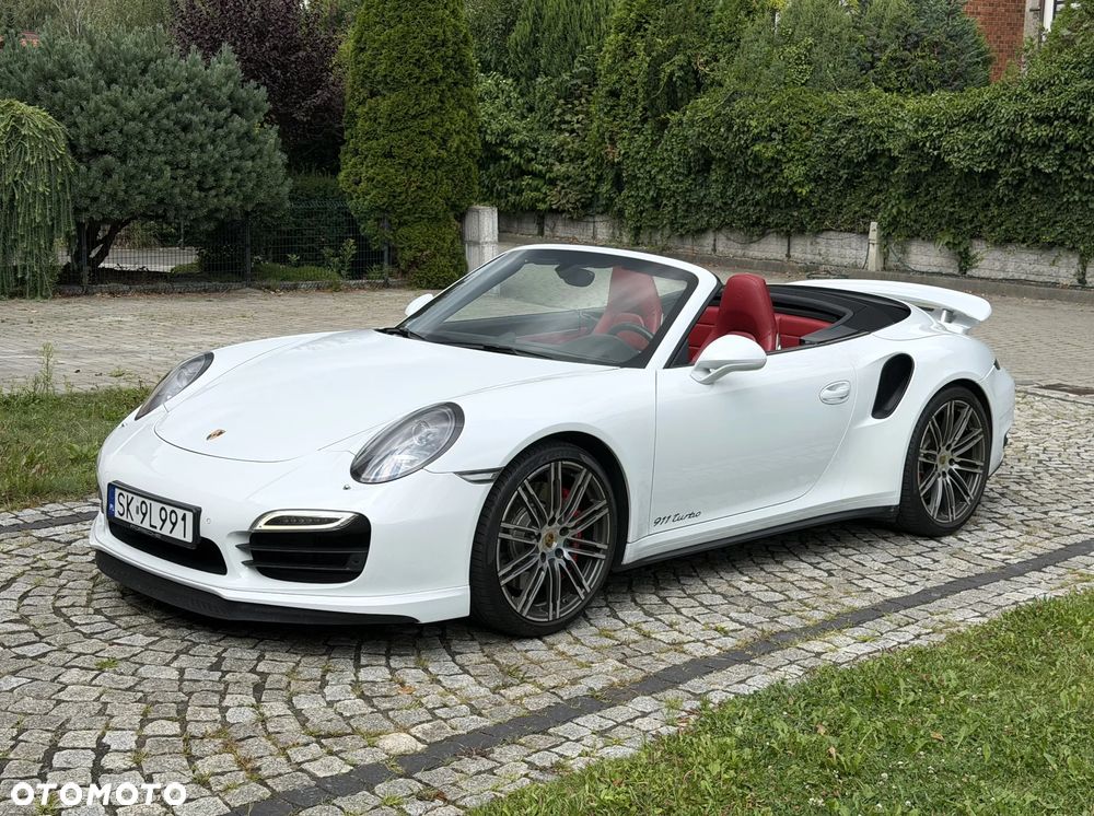 Porsche 911 Turbo - 1