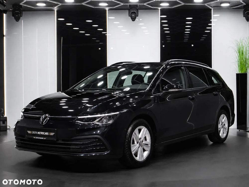 Volkswagen Golf Variant 1.5 eTSI EVO Life DSG - 2