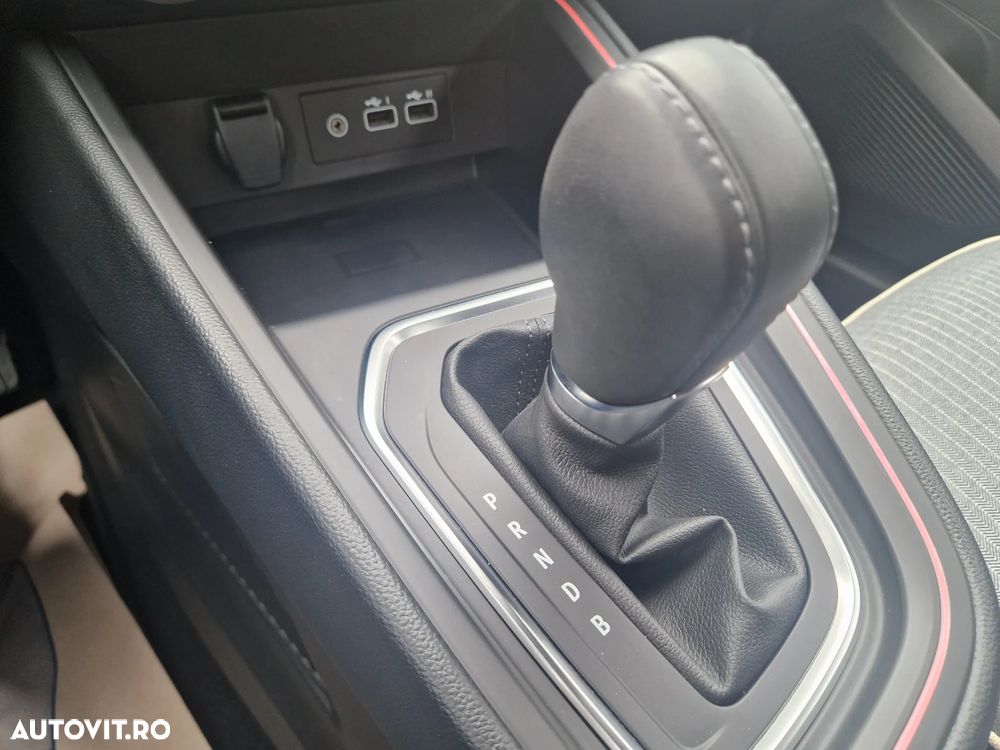 Renault Clio V E-Tech 145 Techno - 23