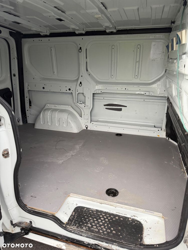 Opel Vivaro-B - 6