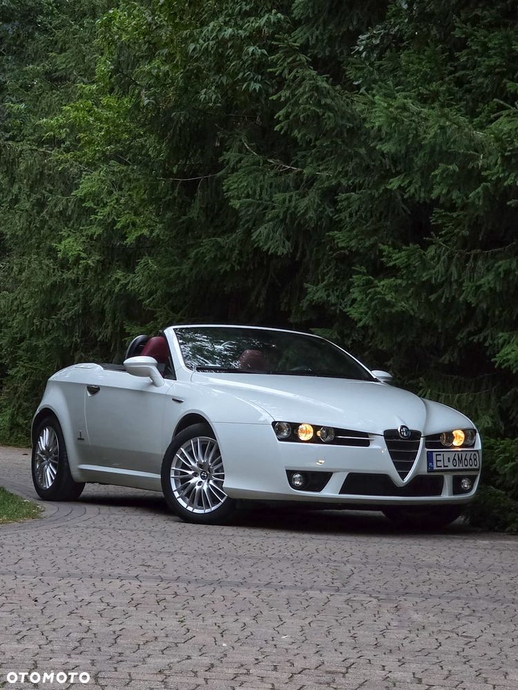 Alfa Romeo Spider 2.0JTDM - 1