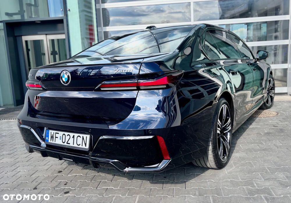 BMW Seria 7 740d xDrive mHEV M Sport sport - 7
