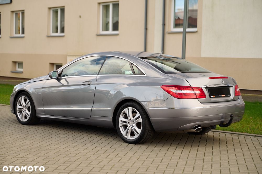 Mercedes-Benz Klasa E - 8