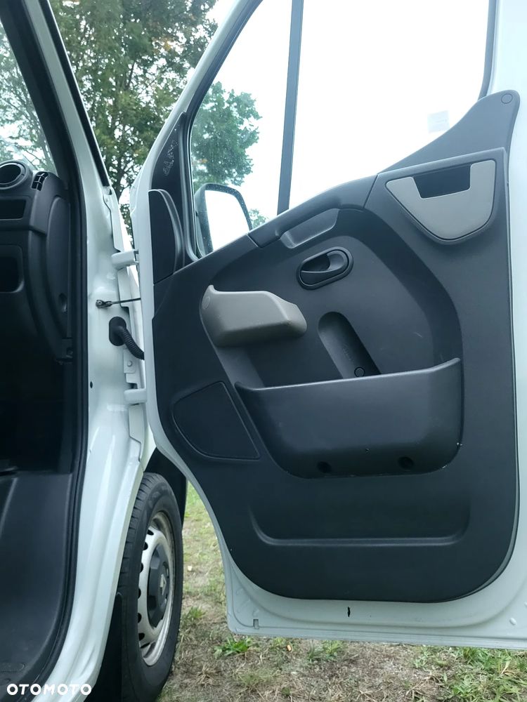 Renault Master doka - 17