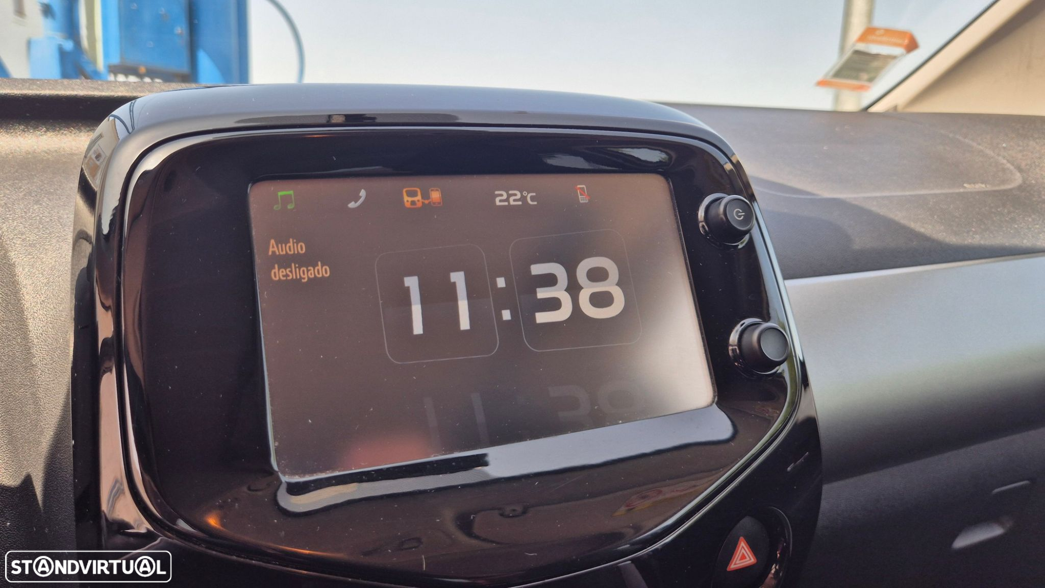 Peugeot 108 Top! 1.2 PureTech Allure - 19