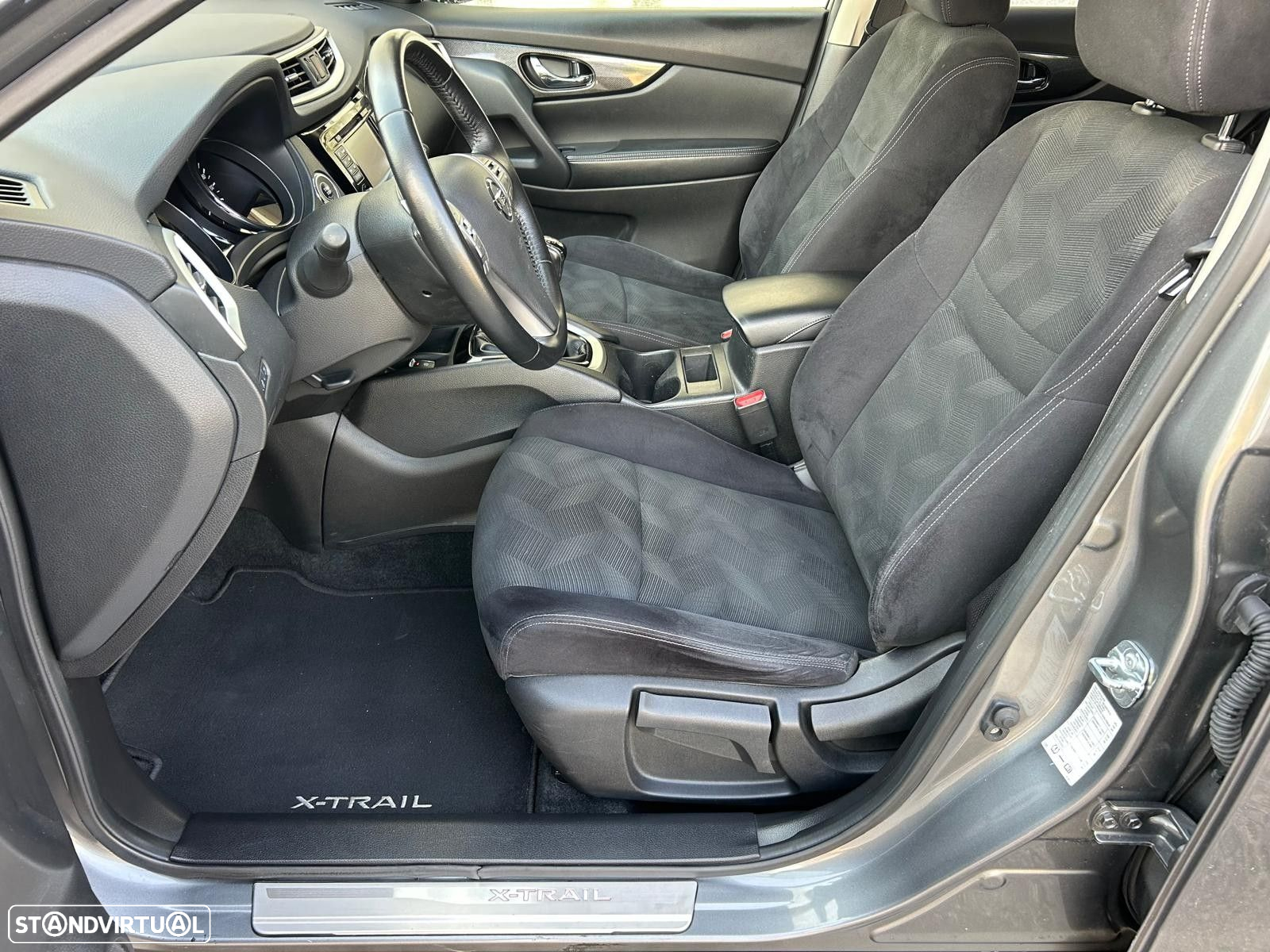 Nissan X-Trail 1.6 dCi N-Connecta - 39