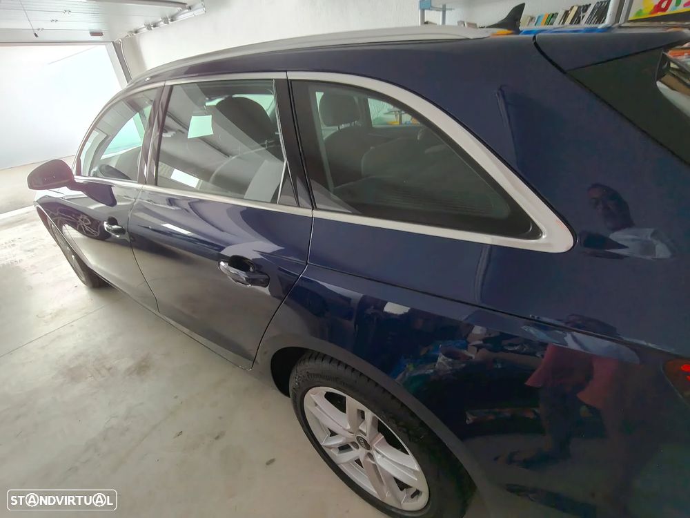 Audi A4 Avant 30 TDI Advanced S tronic - 34