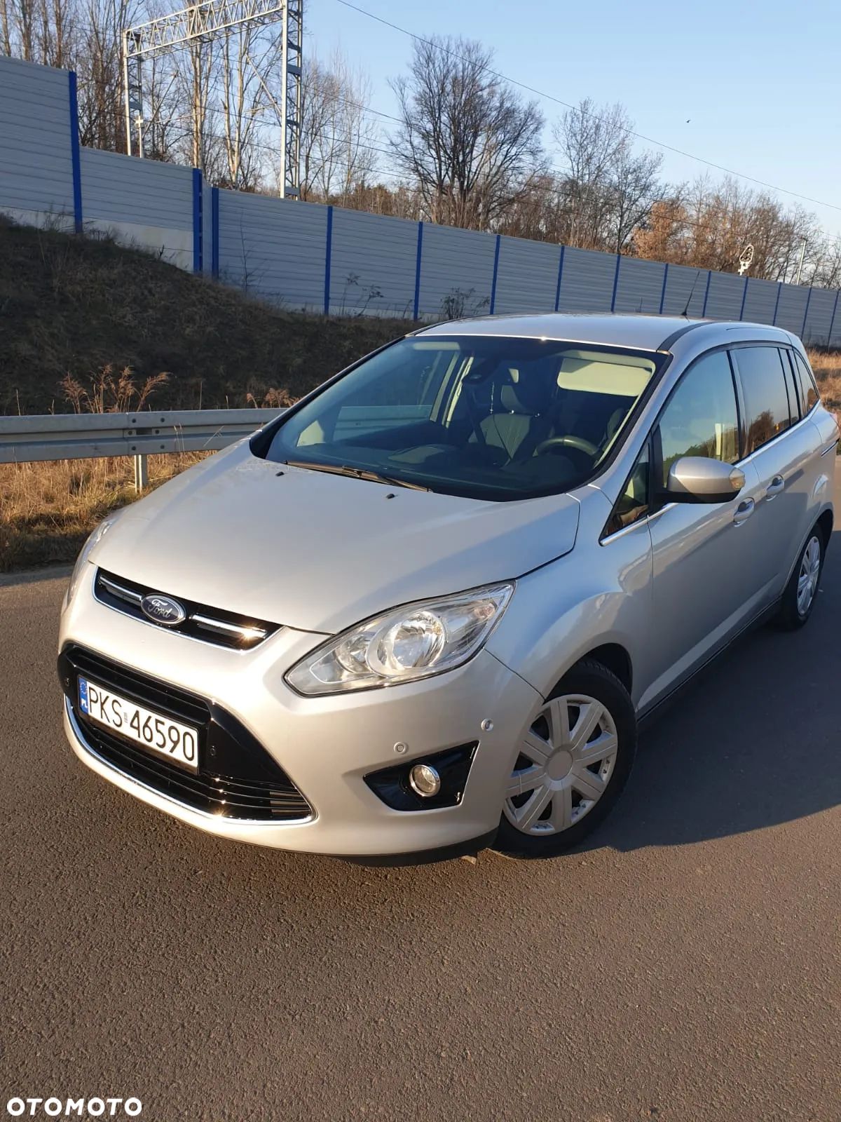Ford Grand C-MAX 1.6 TDCi Titanium - 1