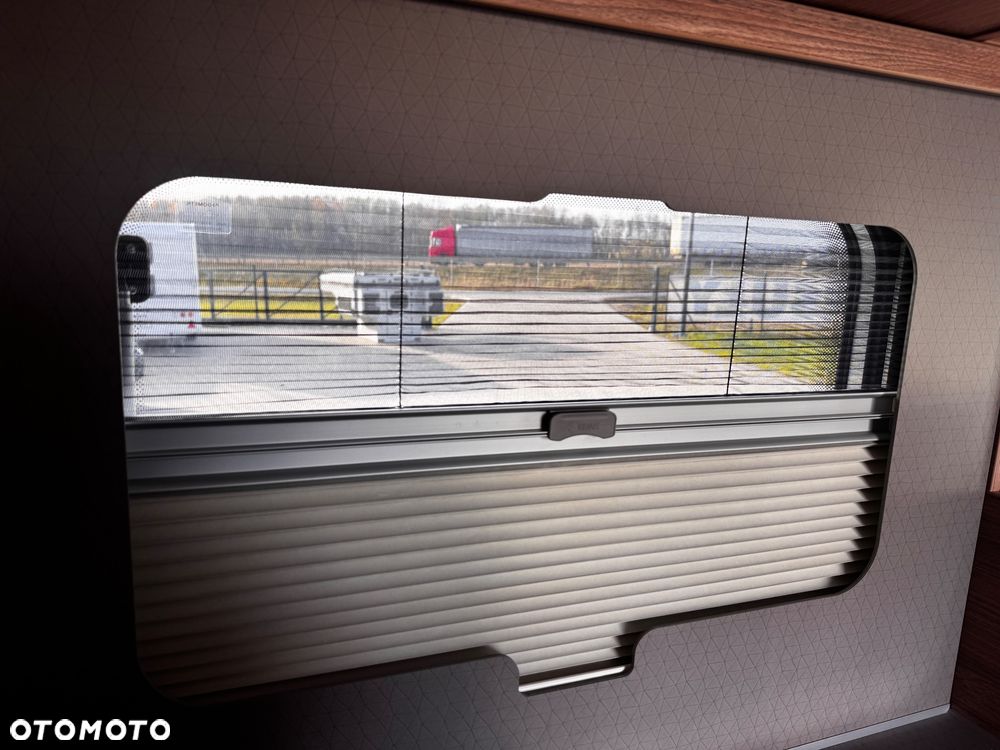 Weinsberg Weinsberg Weinsberg CaraSuite FORD 650 MF 2025 | 165 KM | Automat 8-bieg | 5 os. jazda / 6 spanie | Kamera cyfrowa | Truma Combi 6 | Premium + Smart - 30